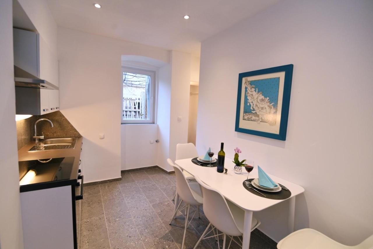 Banderovo 1 Appartement Rijeka Buitenkant foto